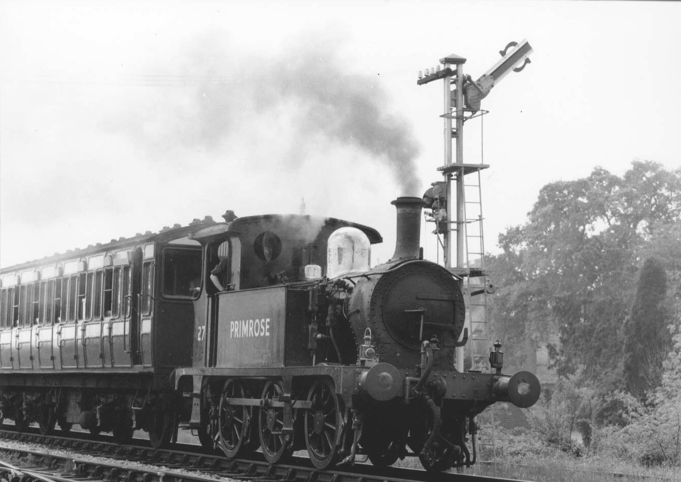 Seen on the Newick Spur just south of Sheffield Park station, 1961 (Photo: Ken Chown)